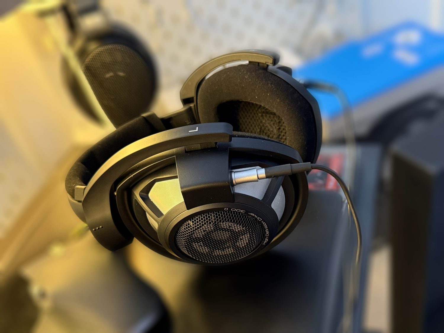 Console et poste de mastering du studio